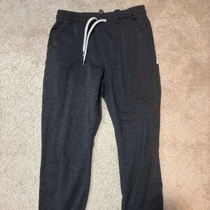 Womens XS Vuori joggers